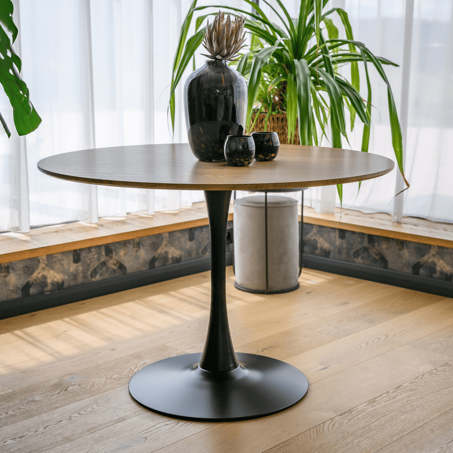 Masă de sufragerie, rotundă, stejar/negru, diametru 110 cm, REVENTON NEW